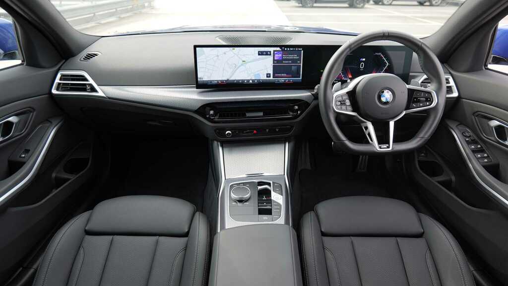 BMW 3 Series 320I M Sport Step 2025 YL75CXV Blue #4