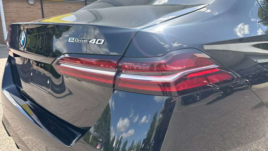 BMW i5 I5 Edrive40 M Sport Saloon Black #16