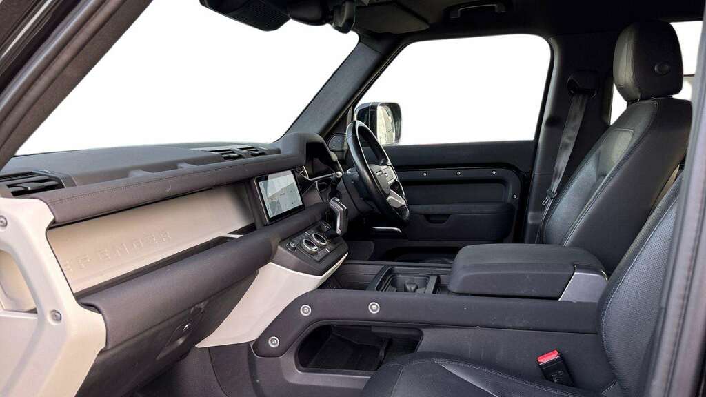 Land Rover Defender 110 3.0 D250 X-dynamic S 110 7 Seat 2022 Black #3