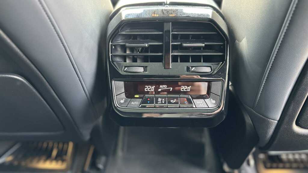 BMW iX Ix Xdrive40 M Sport Black #13