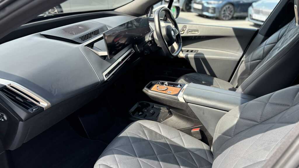 BMW iX Ix Xdrive40 M Sport Black #12