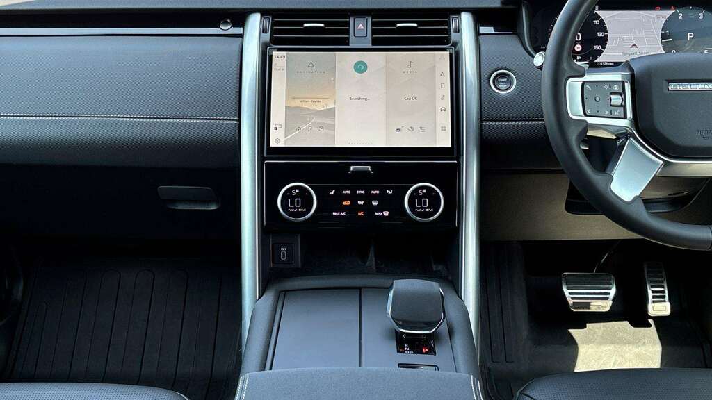 Land Rover Discovery 3.0 D350 Dynamic Hse 2025 Brown #14