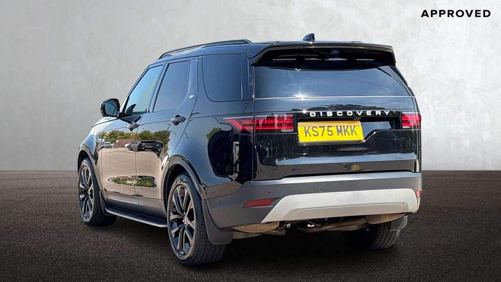 Land Rover Discovery 3.0 D350 Se Commercial 2025 Black #2