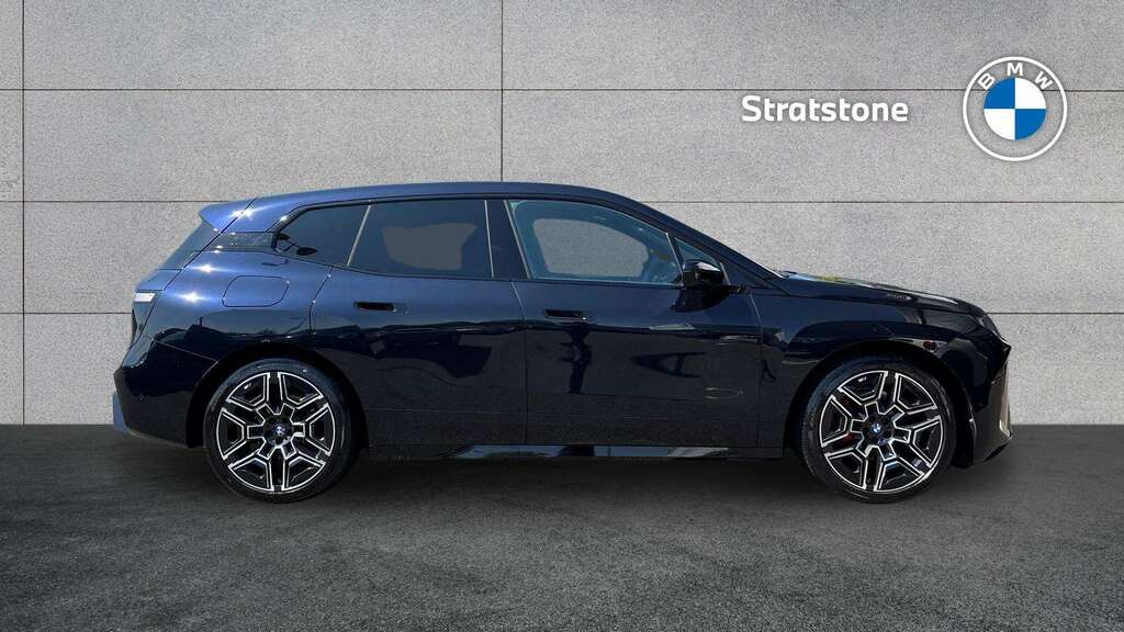 BMW iX 400Kw Xdrive60 M Sport 112Kwh 2025 Black #3