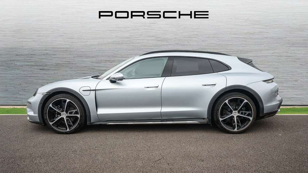Porsche Taycan Taycan 4X2 Silver #8