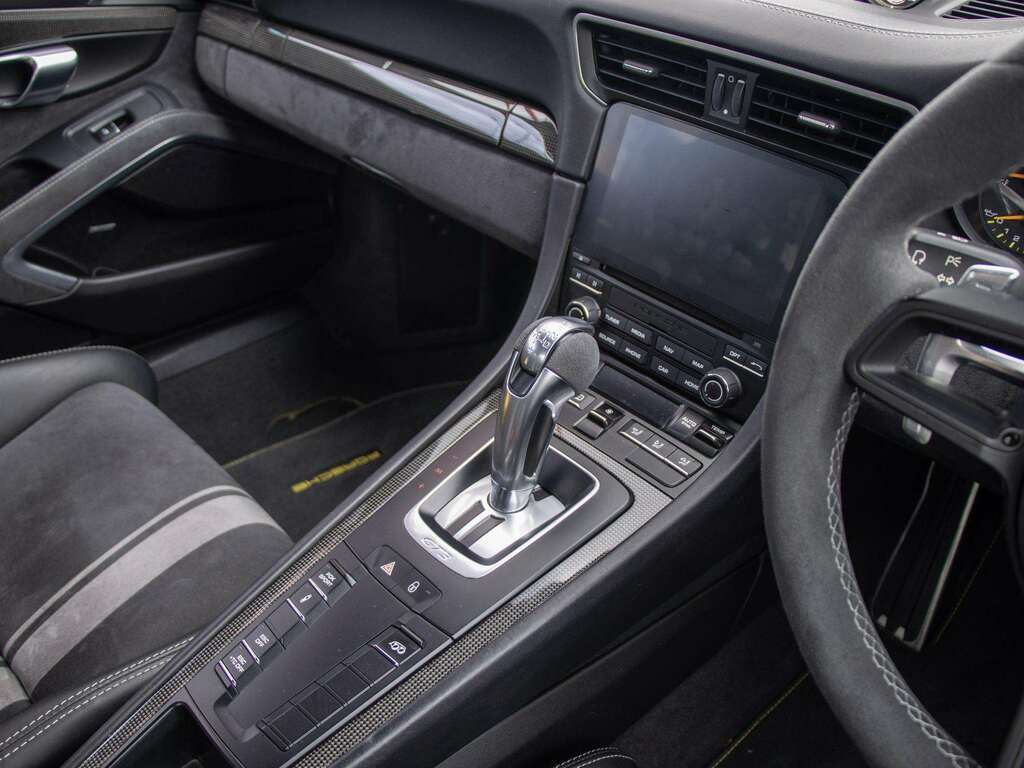Porsche 911 911 Carrera Gts S-a Blue #17