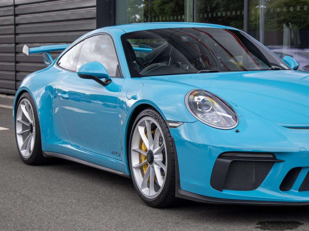 Porsche 911 911 Carrera Gts S-a Blue #31