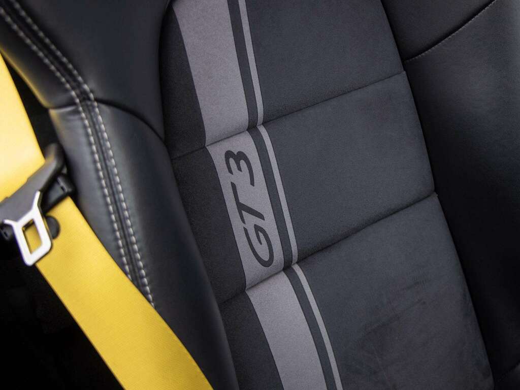 Porsche 911 911 Carrera Gts S-a Blue #21