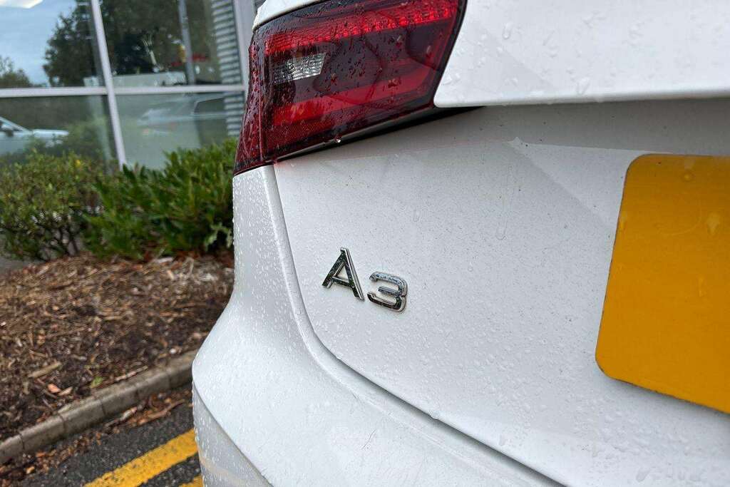 Audi A3 Audi Sportback Sport 1.6 Tdi 110 Ps 6 Speed Grey #12