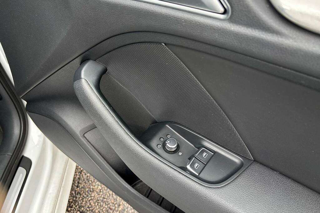 Audi A3 Audi Sportback Sport 1.6 Tdi 110 Ps 6 Speed Grey #14
