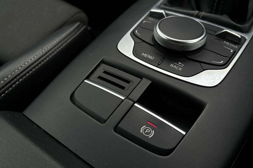 Audi A3 Audi Sportback Sport 1.6 Tdi 110 Ps 6 Speed Grey #34