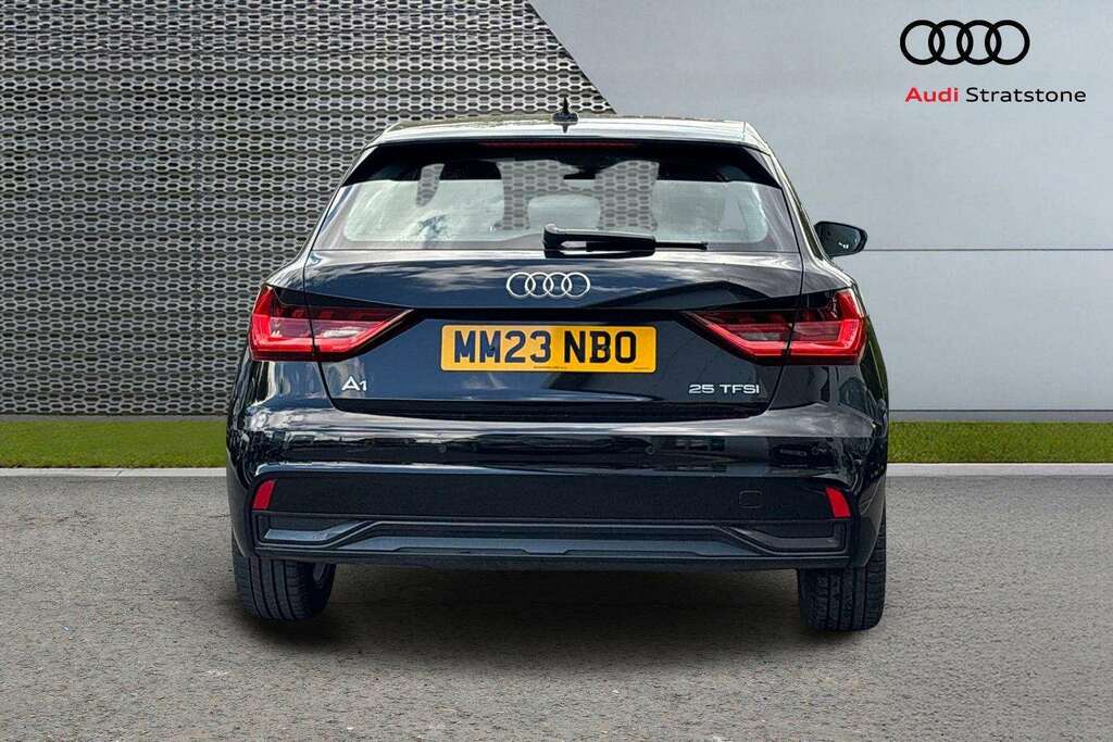 Audi A1 Audi A1 Sportback 30 Tfsi 110 Black Edition Grey #7