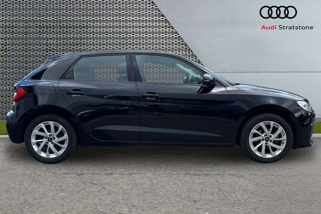 Audi A1 Audi A1 Sportback 30 Tfsi 110 Black Edition Grey #4