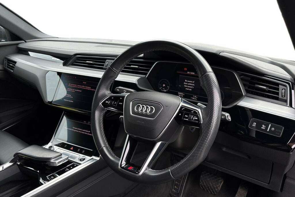 Audi E-tron 300Kw 55 Quattro 95Kwh S Line 2021 Grey #6