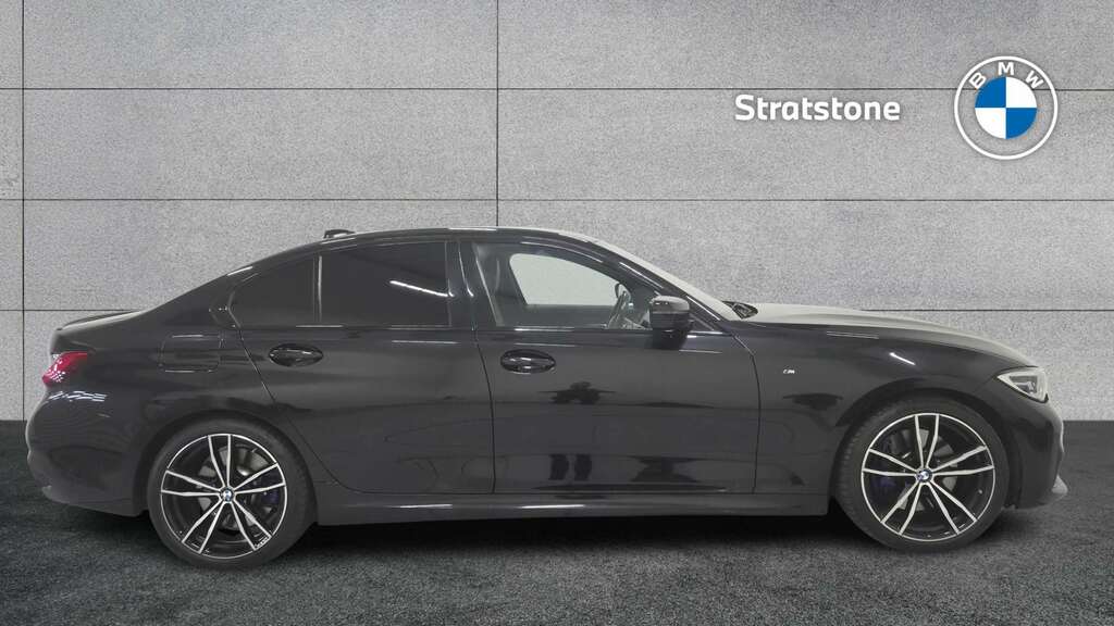 BMW 3 Series 320D Mht M Sport Step 2021 Black #3