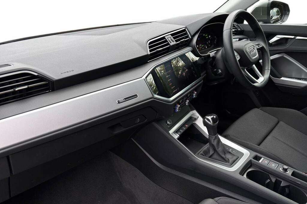 Audi Q3 35 Tfsi Sport S Tronic 2023 Grey #2