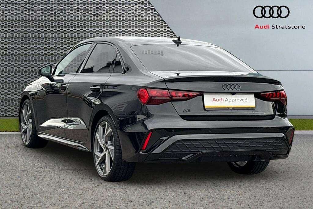 Audi A3 35 Tfsi Black Edition S Tronic 2025 MT25YRE Black #3