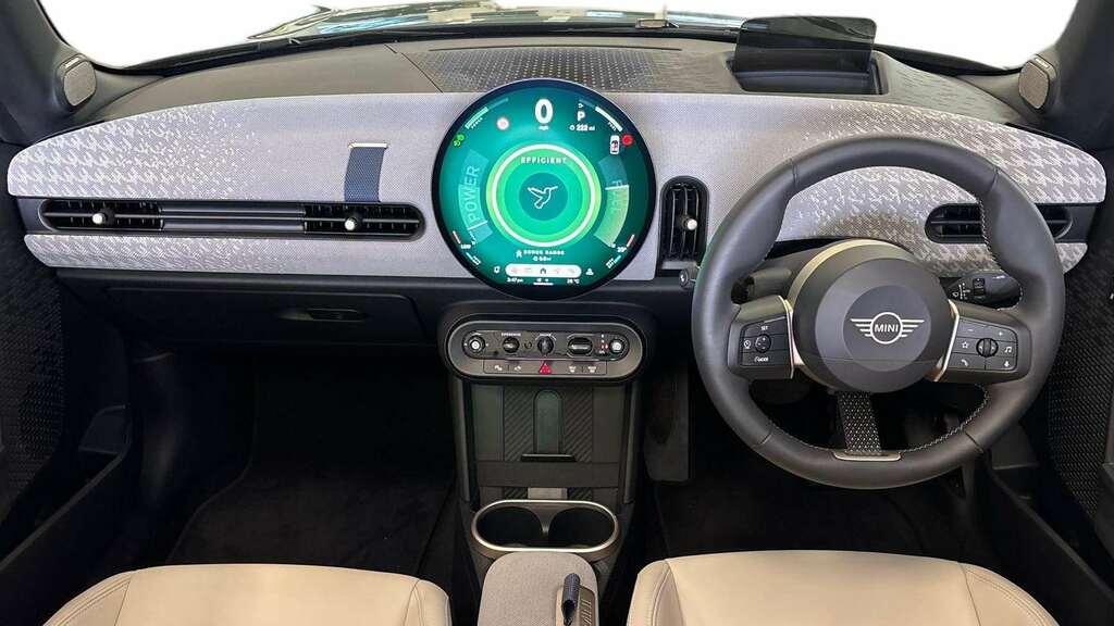 Mini Hatch 2.0 C Exclusive Level 3 2025 Green #5