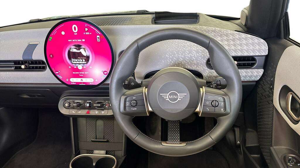 Mini Hatch 2.0 C Exclusive Level 3 2025 Green #6