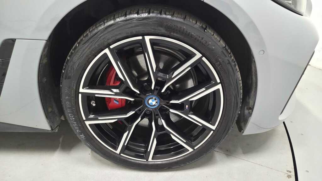 BMW i4 250Kw Edrive40 Sport 83.9Kwh Tech Pack Grey #14