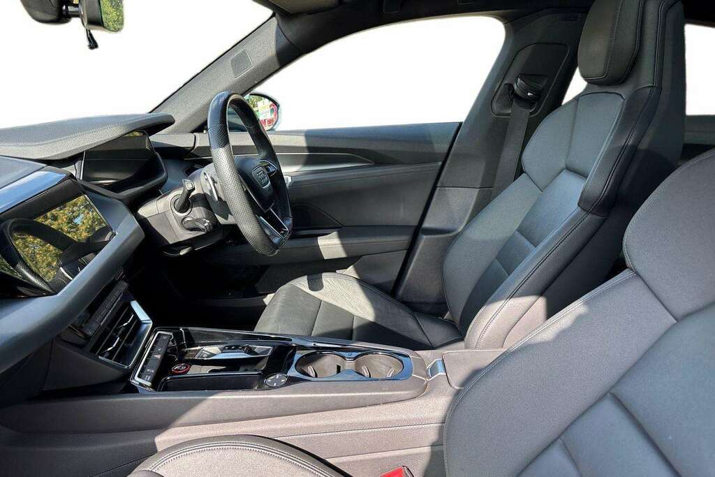Audi E Tron GT 390Kw Quattro 93Kwh Black #21