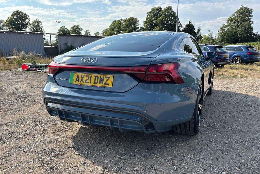 Audi E Tron GT 390Kw Quattro 93Kwh Black #32