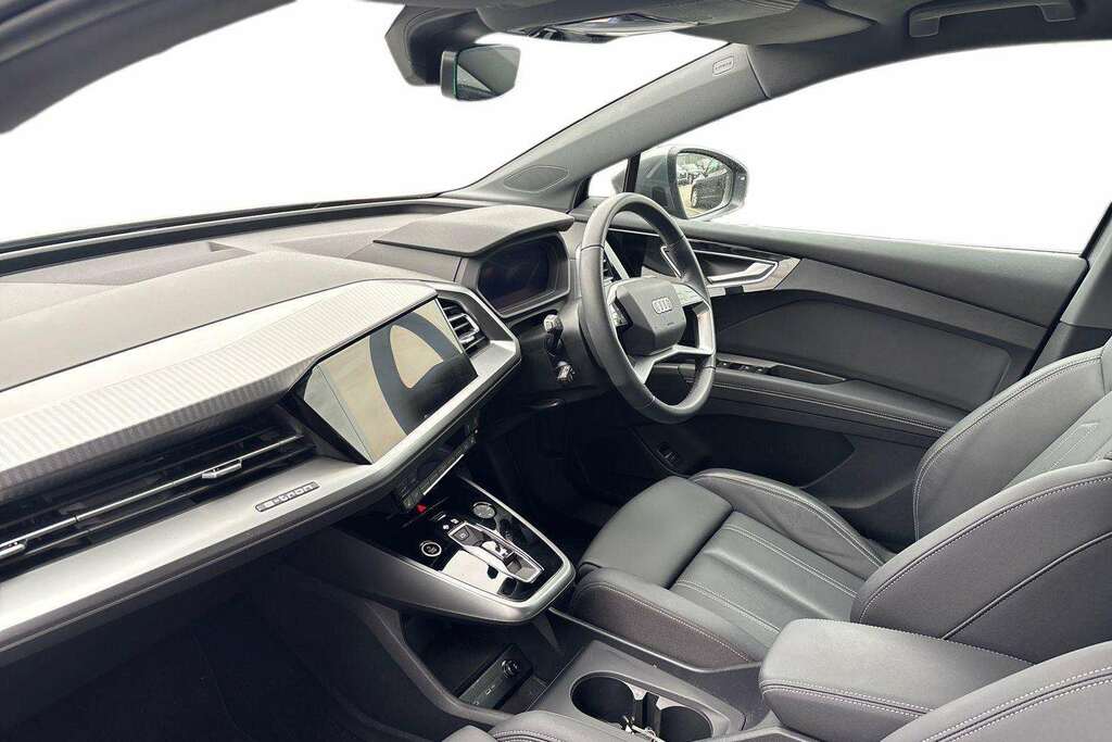 Audi Q4 E Tron 210Kw 45 82Kwh Sport Leather 2025 #2