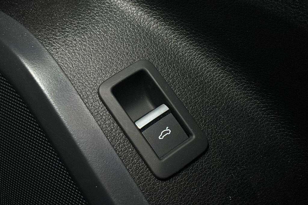 Audi Q5 Suv Launch Edition Tdi Quattro 204 Ps S Tronic Black #34