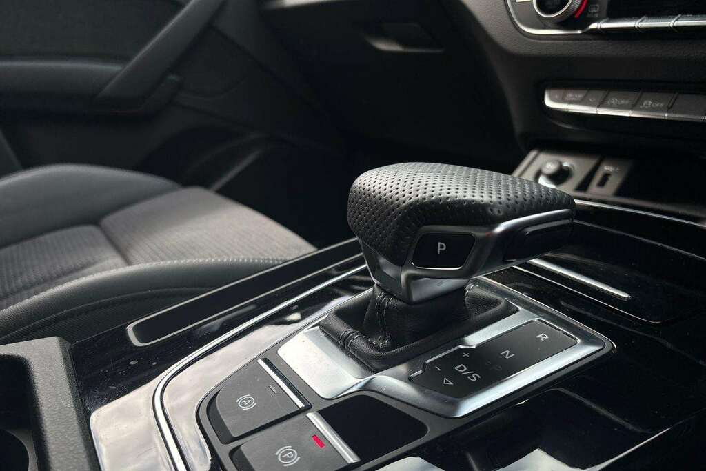 Audi Q5 Suv Launch Edition Tdi Quattro 204 Ps S Tronic Black #14