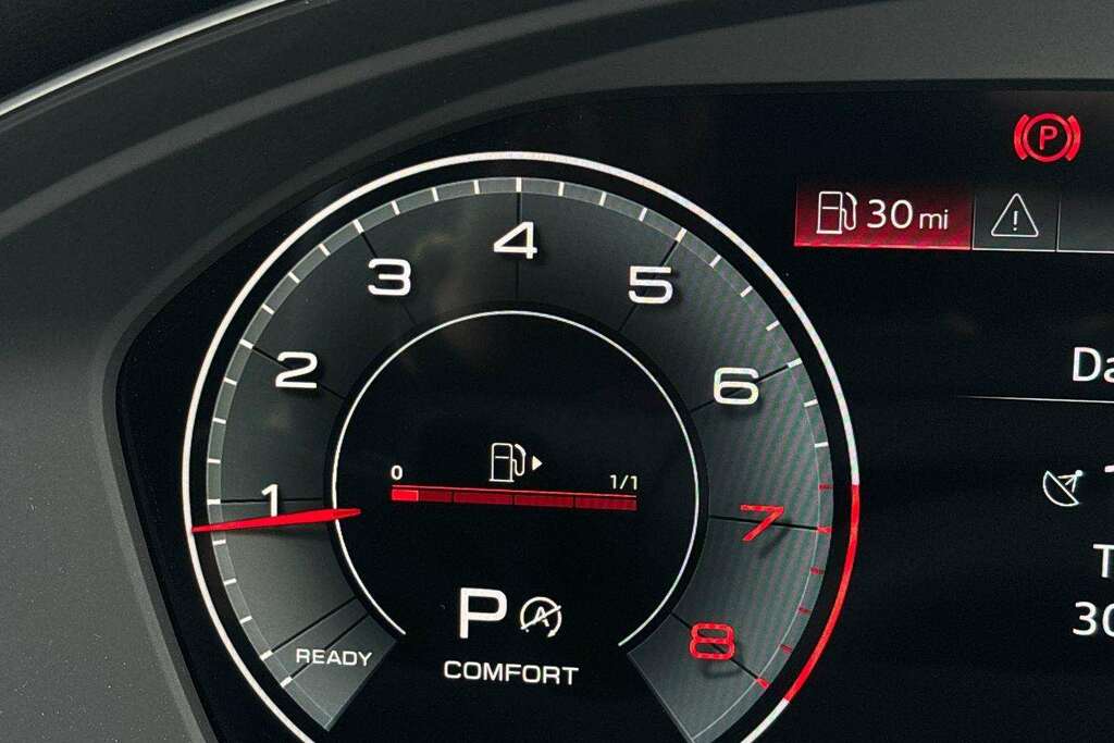Audi Q5 Suv Launch Edition Tdi Quattro 204 Ps S Tronic Black #30
