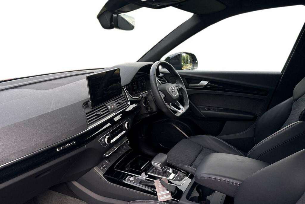 Audi Q5 45 Tfsi Quattro Black Edition S Tronic 2025 #2