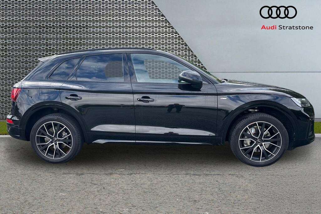Audi Q5 45 Tfsi Quattro Black Edition S Tronic 2025 #4