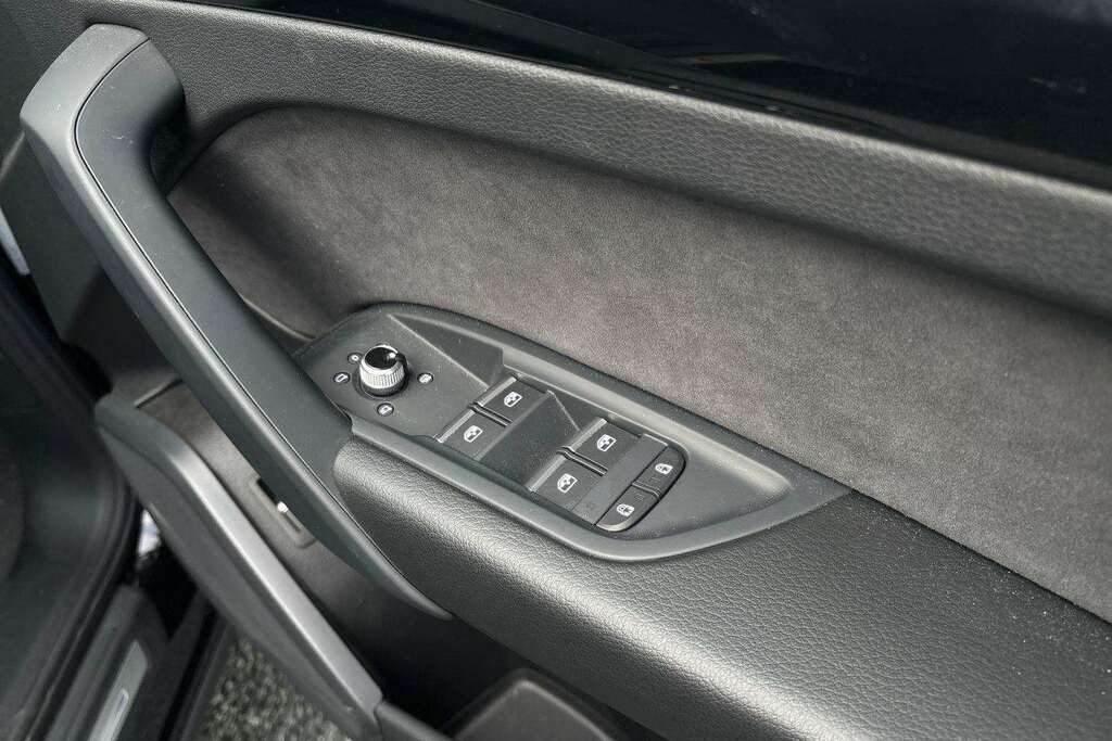 Audi Q5 Suv Launch Edition Tdi Quattro 204 Ps S Tronic Black #13