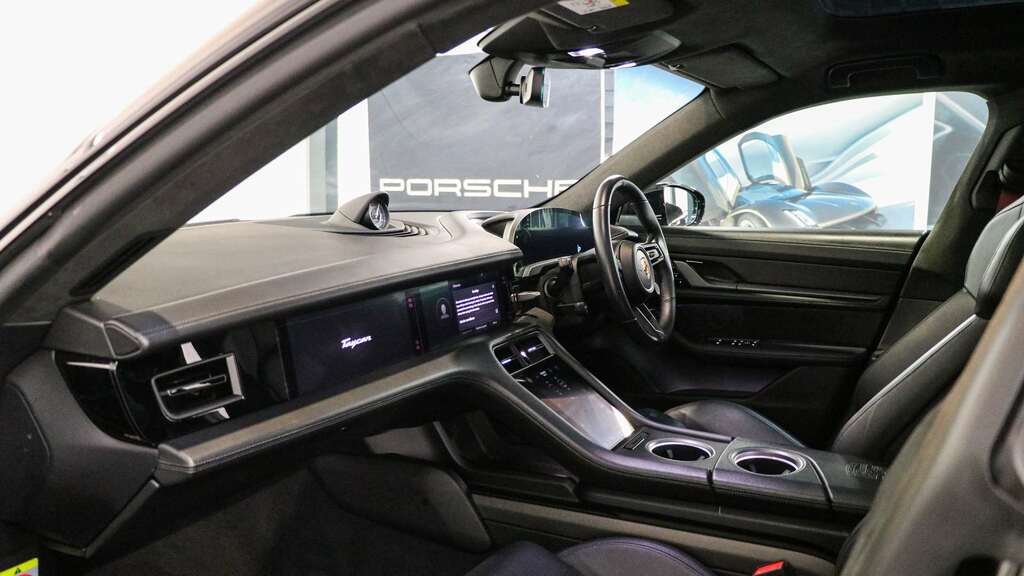 Porsche Taycan Turbo 2020 Black #5
