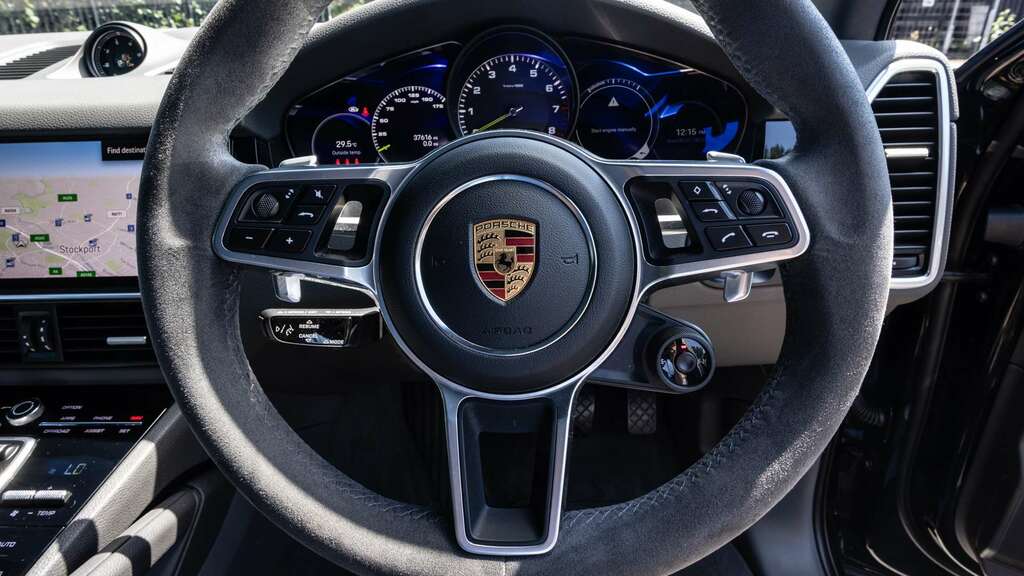 Porsche Cayenne Platinum Edition Tiptronic S 5 Seat Estate Purple #11