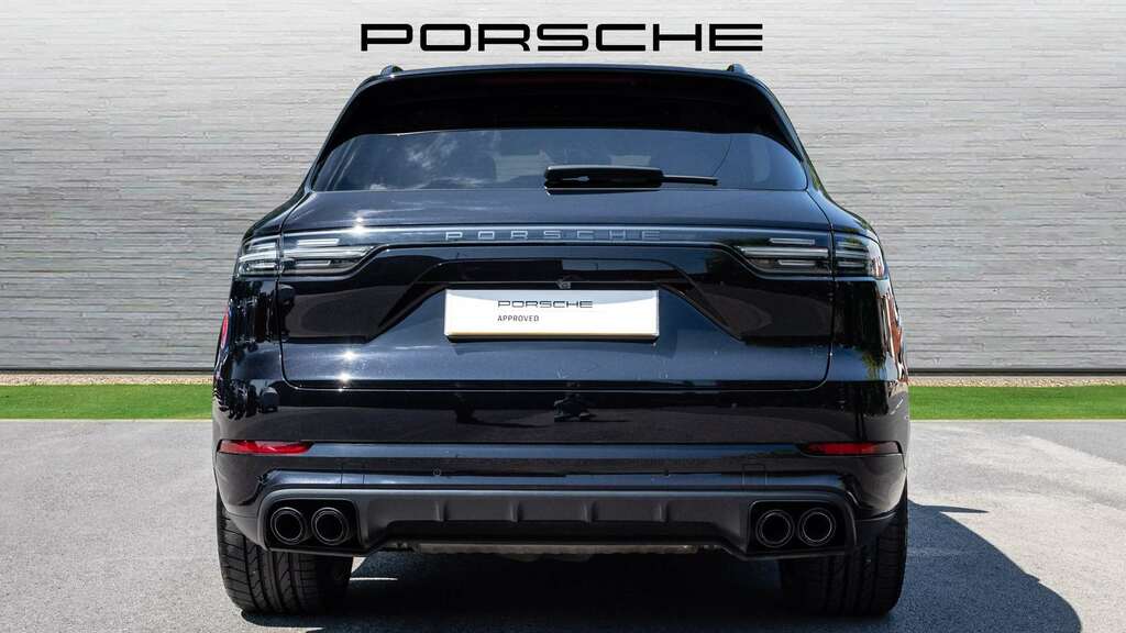 Porsche Cayenne Platinum Edition Tiptronic S 5 Seat Estate Purple #10
