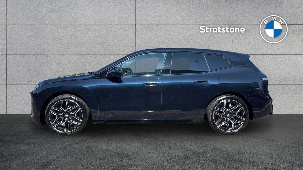 BMW iX 300Kw Xdrive45 M Sport 101Kwh 2026 Black #4