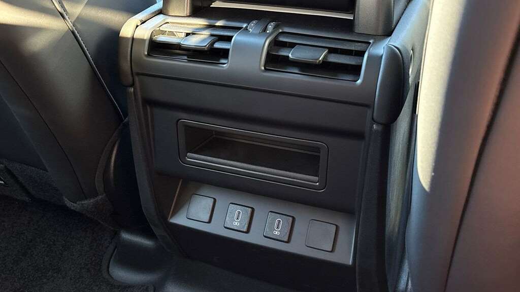 Land Rover Defender 110 4.4 P635 Octa 110 Grey #18