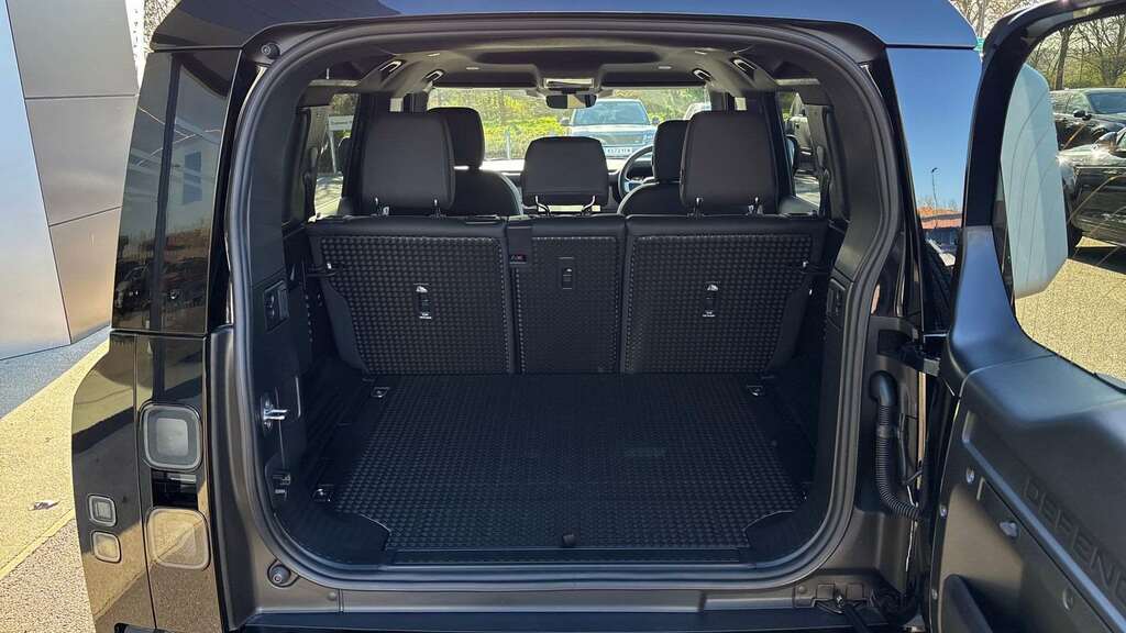 Land Rover Defender 110 4.4 P635 Octa 110 Grey #10