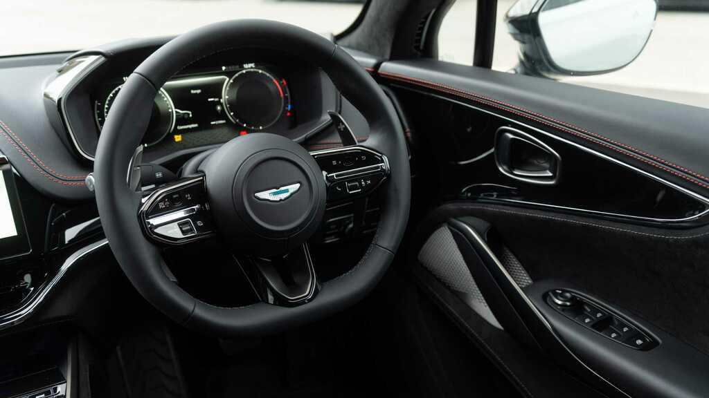 Aston Martin DBX 4.0 V8 707 Suv 4Wd Euro 6 Ss 7 #32