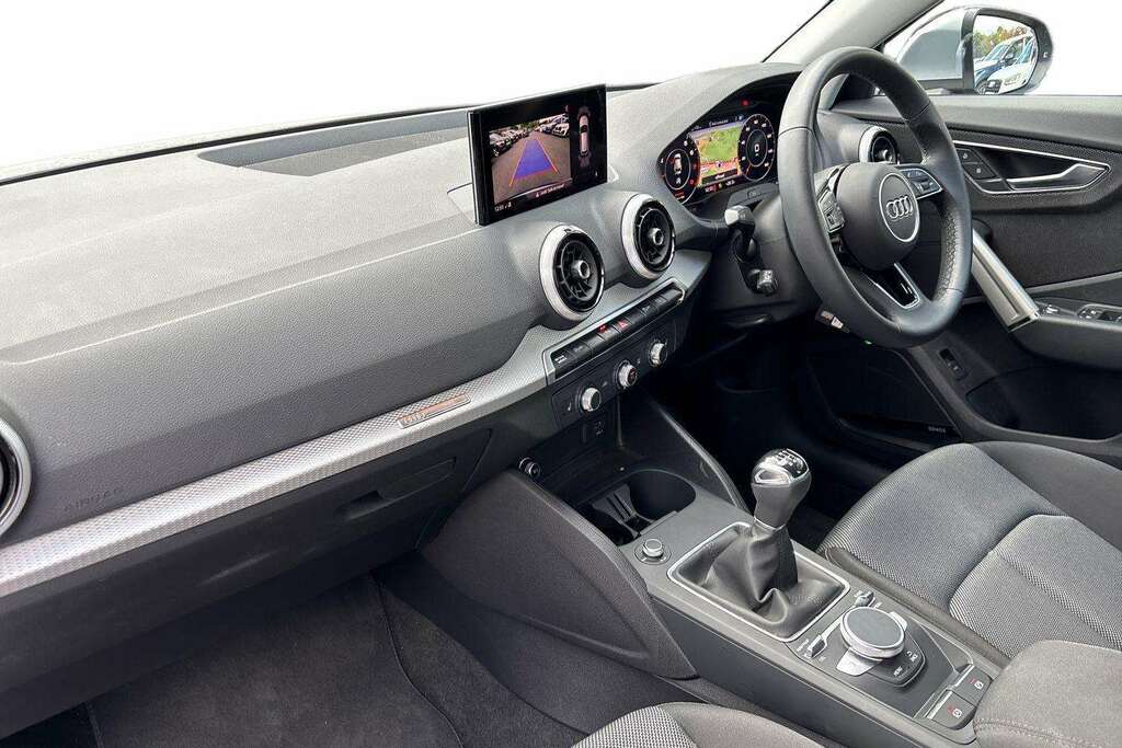 Audi Q2 30 Tfsi Sport 2023 Silver #2