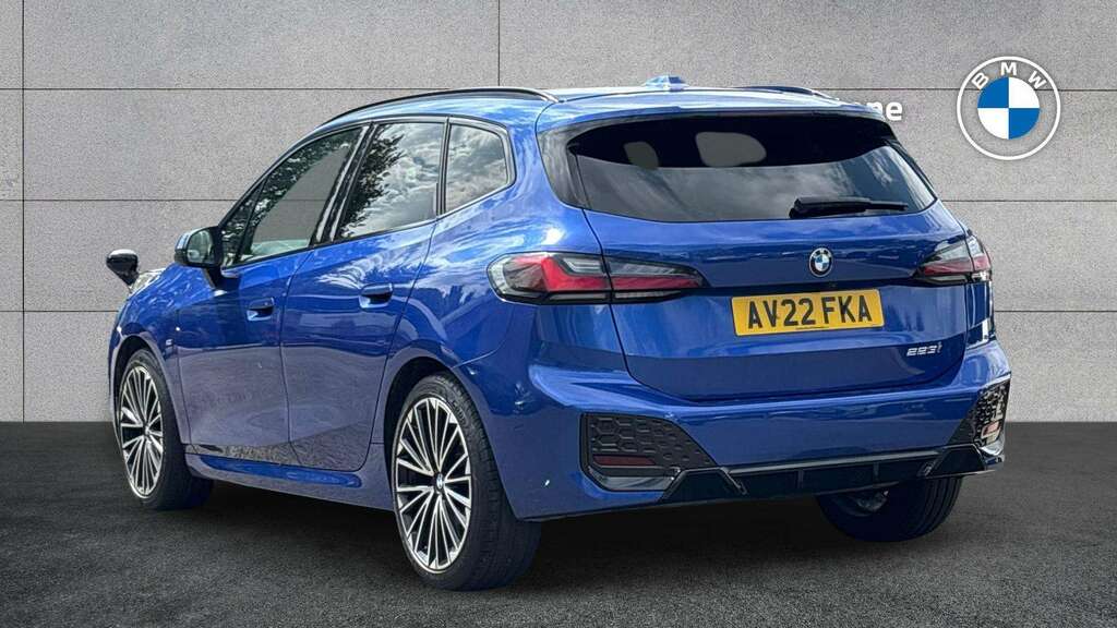 BMW 2 Series 223I Mht M Sport Dct 2022 Blue #2