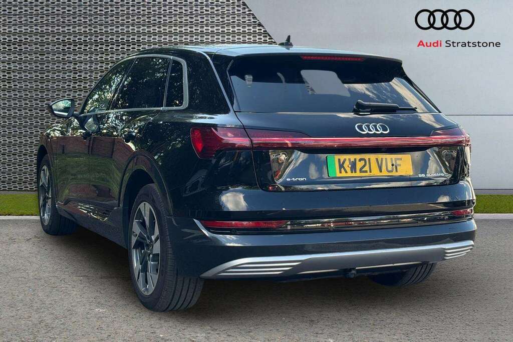 Audi E-tron 300Kw 55 Quattro 95Kwh Sport 2021 Black #3