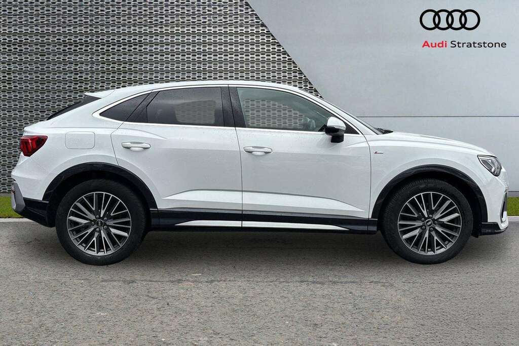 Audi Q3 35 Tfsi S Line S Tronic 2020 White #4