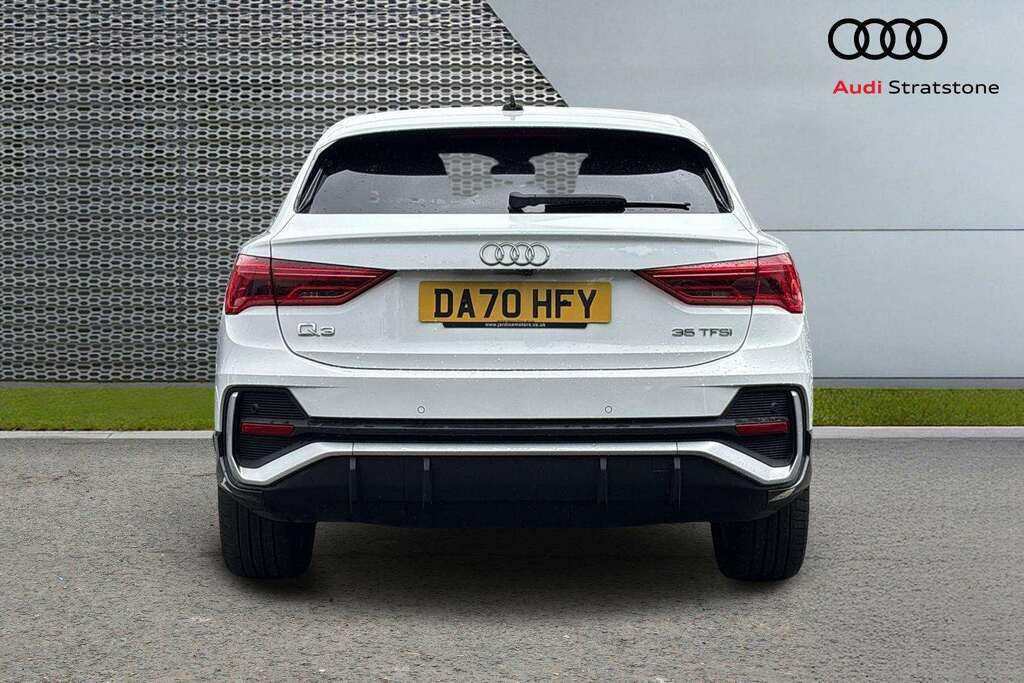 Audi Q3 S Line 35 Tdi 150 Ps S Tronic Black #7
