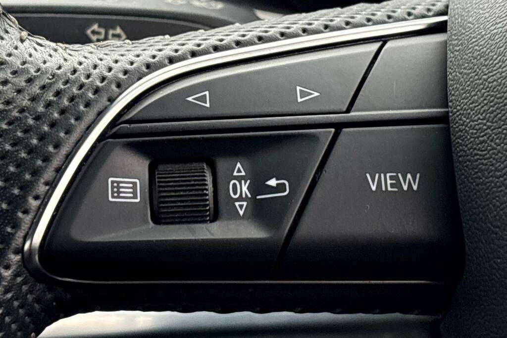 Audi Q3 S Line 35 Tdi 150 Ps S Tronic Black #16