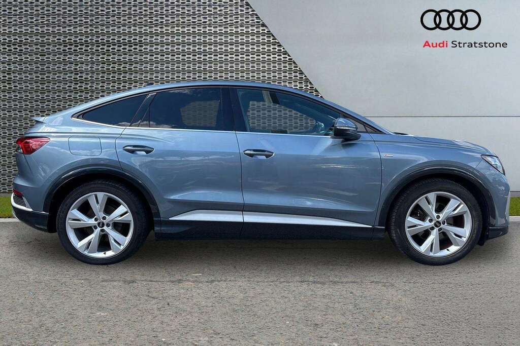 Audi Q4 E Tron 125Kw 35 55Kwh S Line 2022 Blue #4