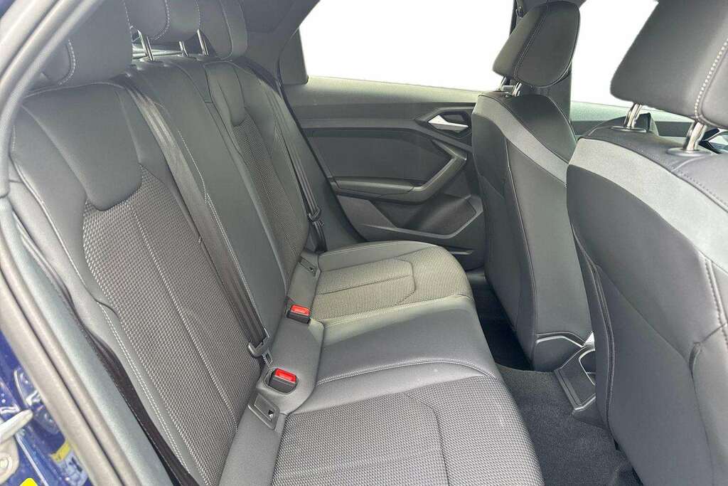 Audi A1 30 Tfsi Black Edition S Tronic 2026 Grey #22