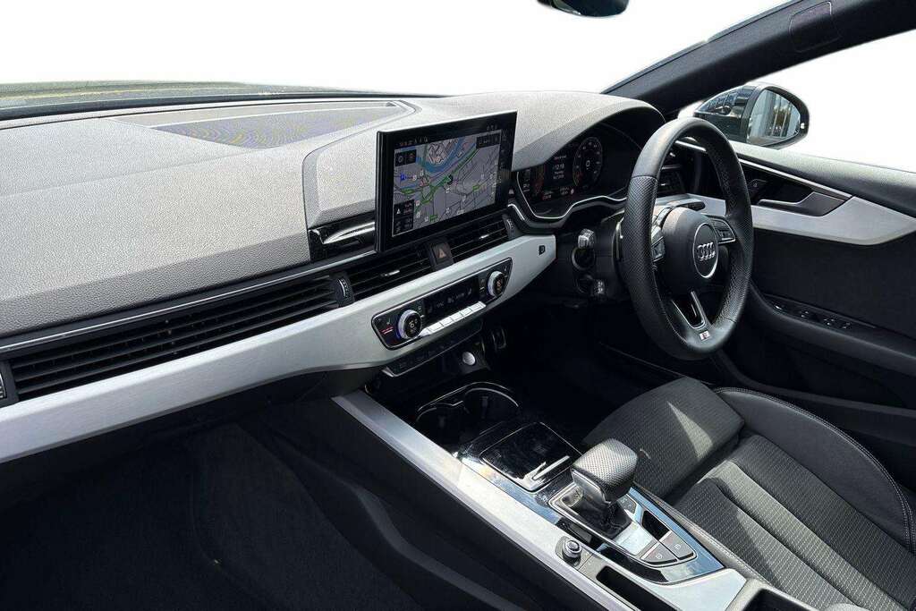 Audi A5 35 Tfsi S Line S Tronic 2024 Black #2