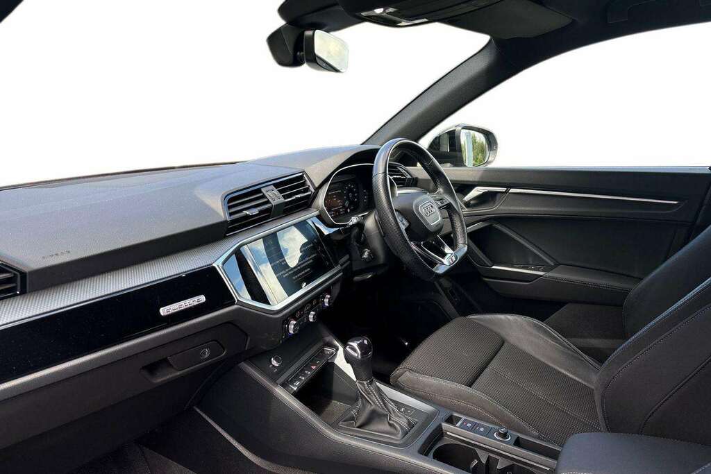 Audi Q3 40 Tfsi Quattro Black Edition S Tronic 2022 White #2